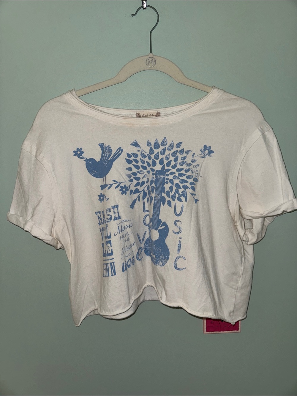 Altar'd State White Cropped Tee with Nashville Graphic